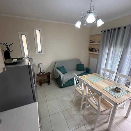 R Apartment Nafpaktos Dış mekan fotoğraf