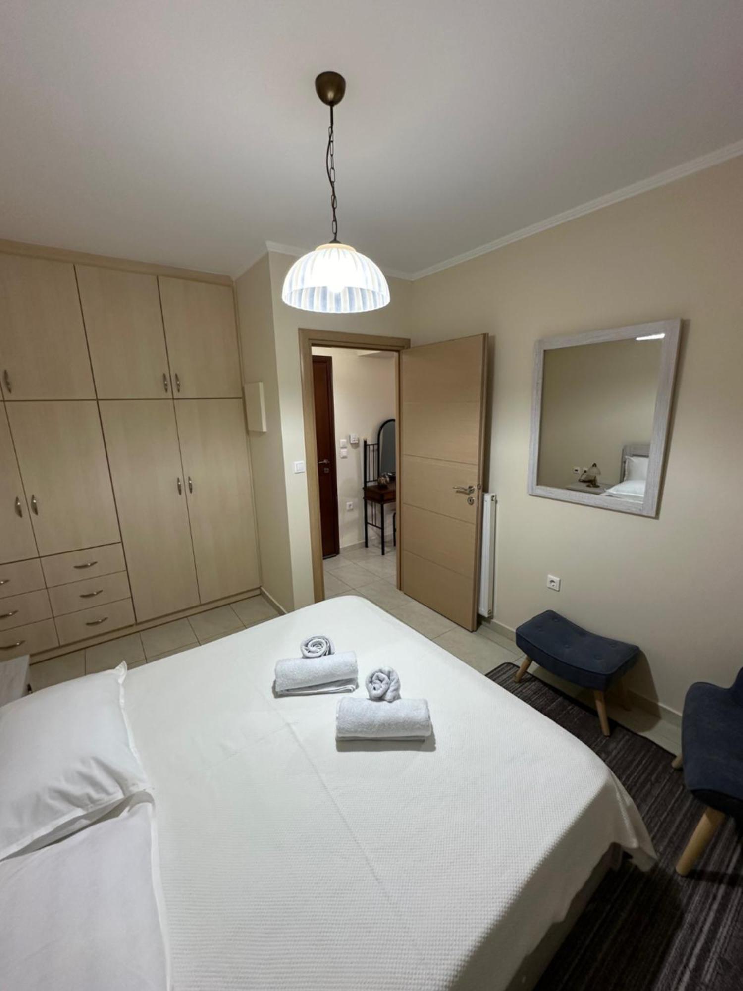R Apartment Nafpaktos Dış mekan fotoğraf